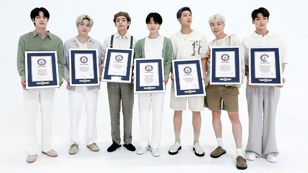 BTS (e seus 23 recordes) entram para o Hall da Fama do Guinness World Records 2022 