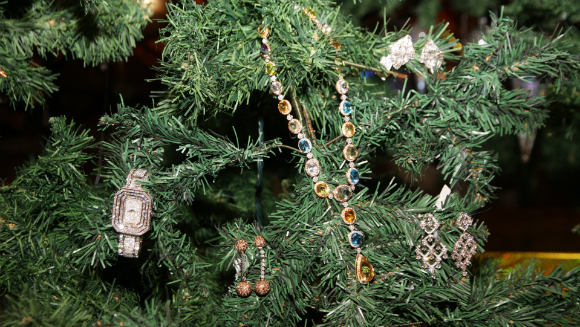 10 Surpreendentes recordes de árvore de Natal para trazer você para o clima de festividades